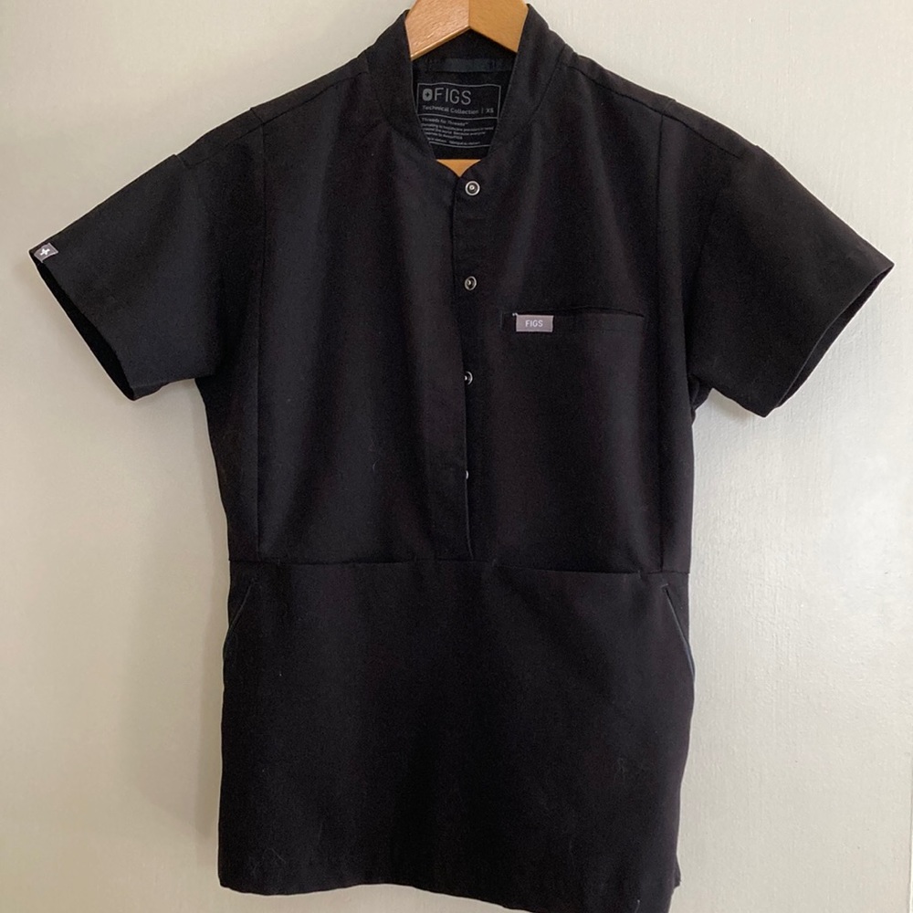 Figs Scrub Top